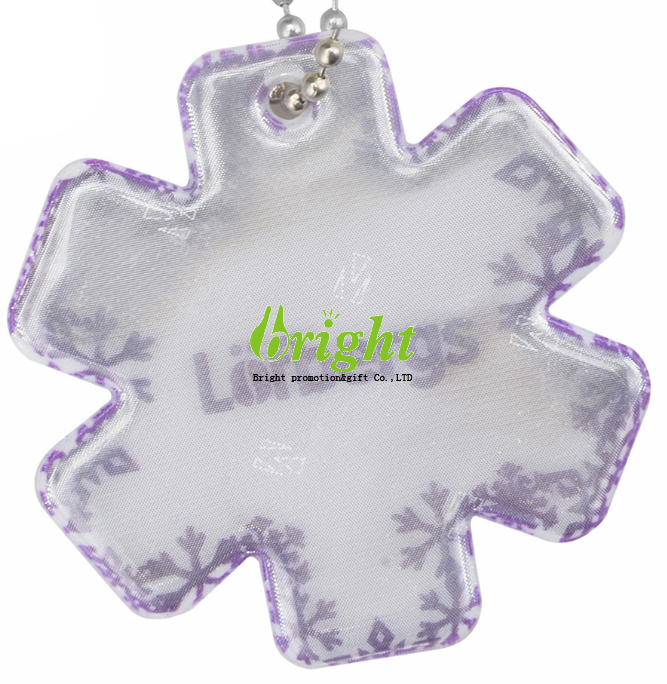 Reflective pendant